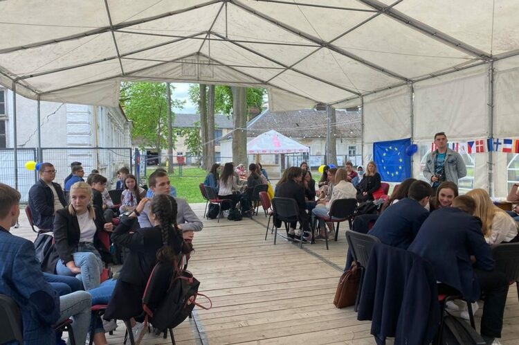 photo_2021-05-17_09-59-56