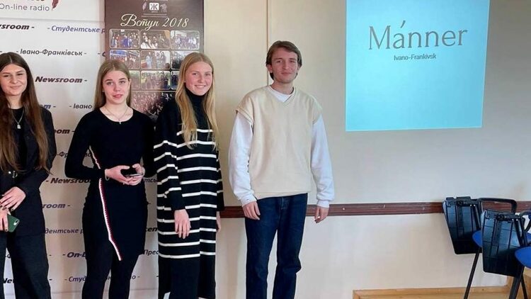 319210189_1299584047441995_9157165983401509232_n