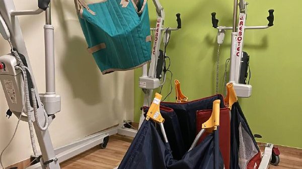 044fcaaa-7003-4566-a1d7-be4a0fe8c3c1