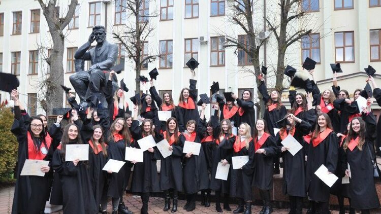 3584b628-0e02-45f8-a20c-865e5215d930