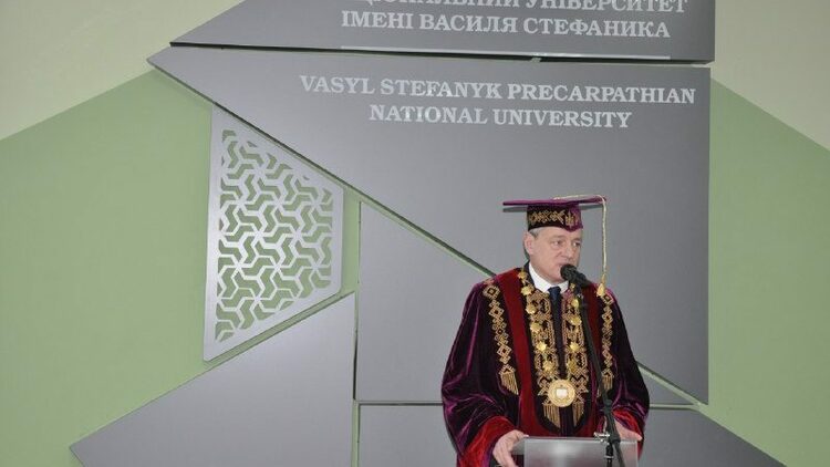 a585c3dc-ca46-45bd-a1a9-07fbd7e3970d