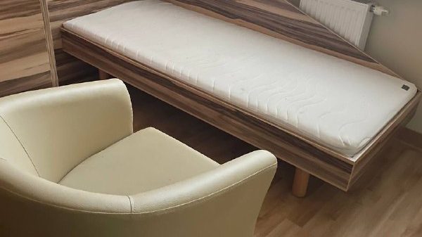 d9e4d73f-24b1-4e9b-925e-2aba9da0d088