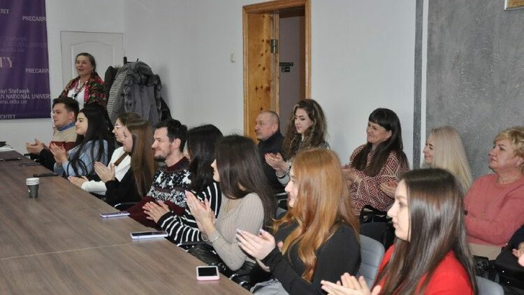 3bb7b0a4-9edb-411f-ac04-eadf2d3255c3