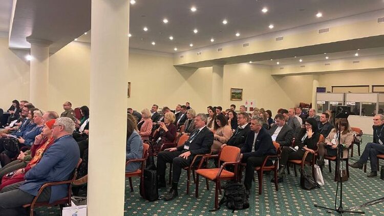 1dbe43fb-b5ac-4be0-8e25-f7c0869d468d