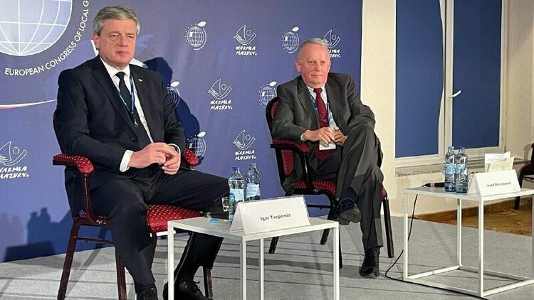 2c28ea3a-52ce-45cc-bdd7-aed11a5aa7f3