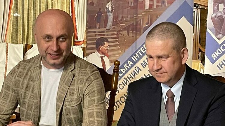 cdb8aef8-ff3a-473d-9516-d364ed9f2ed7