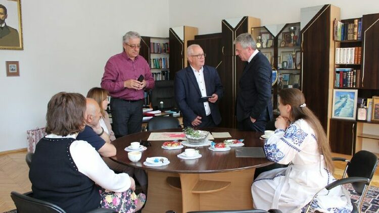 621a5689-74c5-4f39-a334-9298c13c3d53