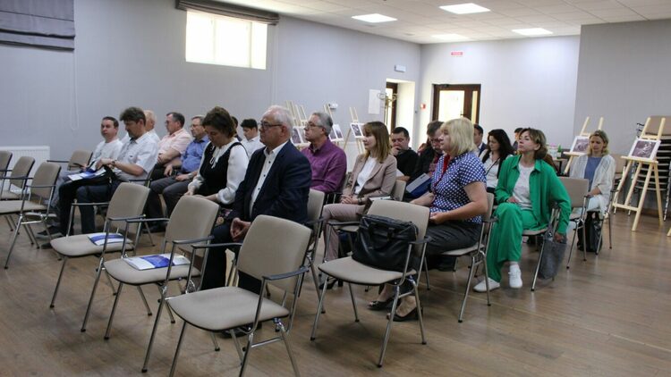 82412561-81f3-4b63-ac82-10a9d4bf56f6